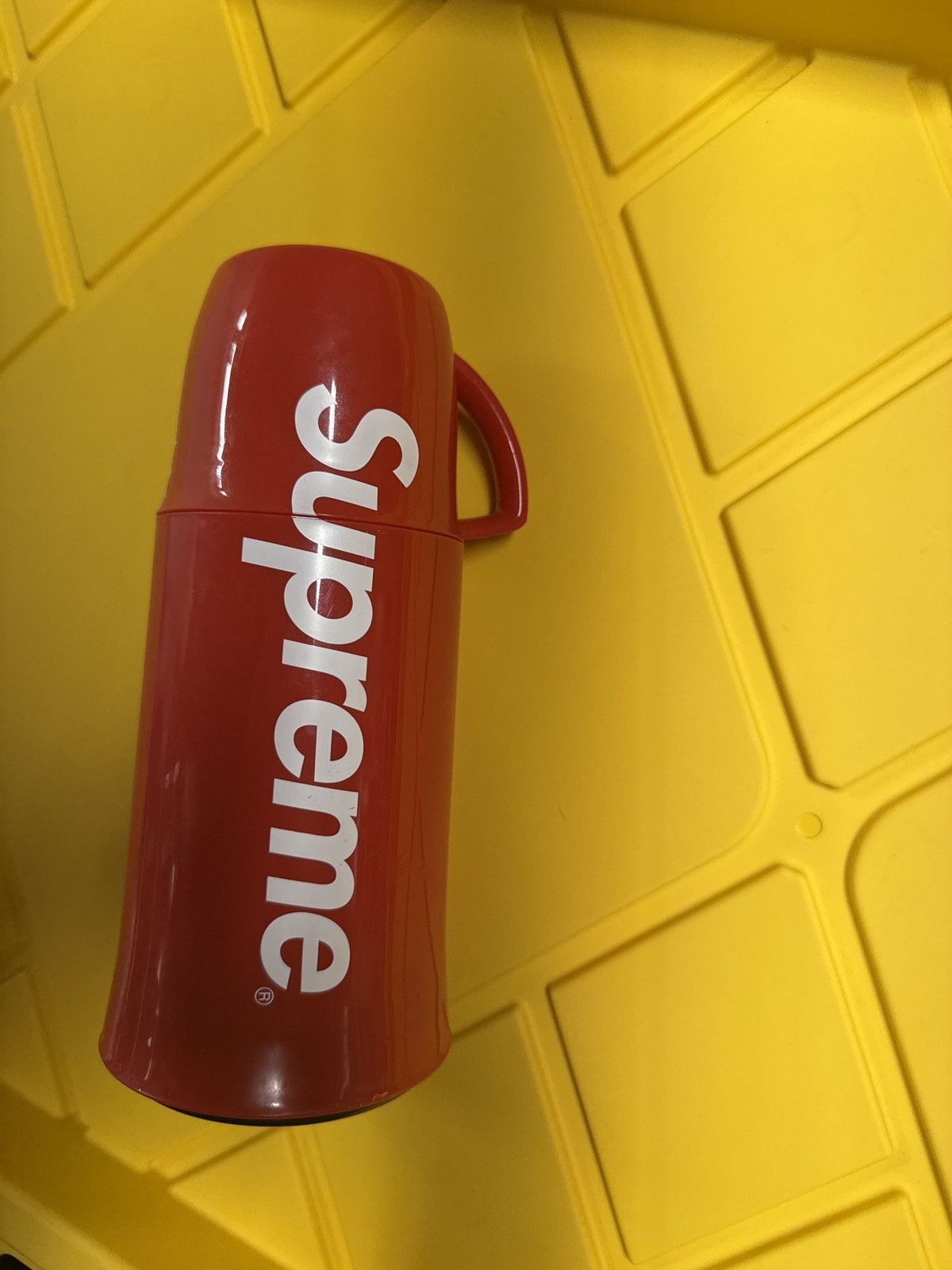 Supreme Supreme Thermos with Cup helios Size ONE SIZE - 1 Thumbnail
