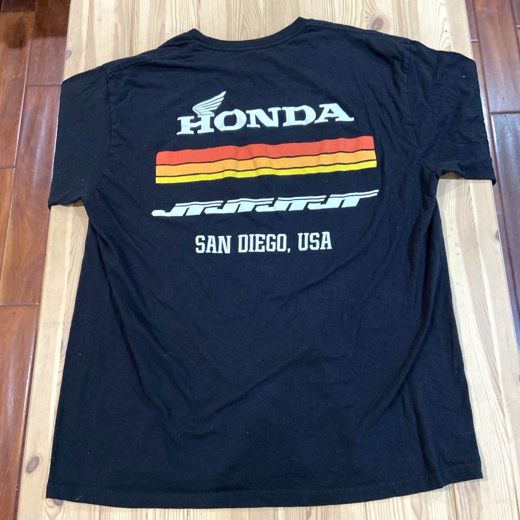Vintage Old Navy JT Racing Honda Factory T-Shirt Heather Black 2XL Black Mens Short Sleeve Graphic Print Regular Fit Size US XXL / EU 58 / 5 - 6 Thumbnail