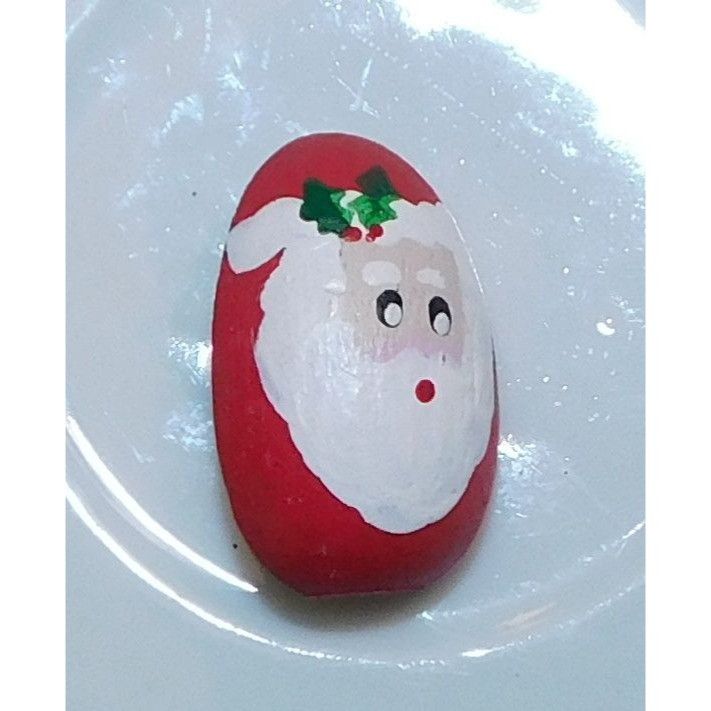 Handmade Handmade Wooden Santa Painted Oval Shaped Brooch Size ONE SIZE - 2 Thumbnail