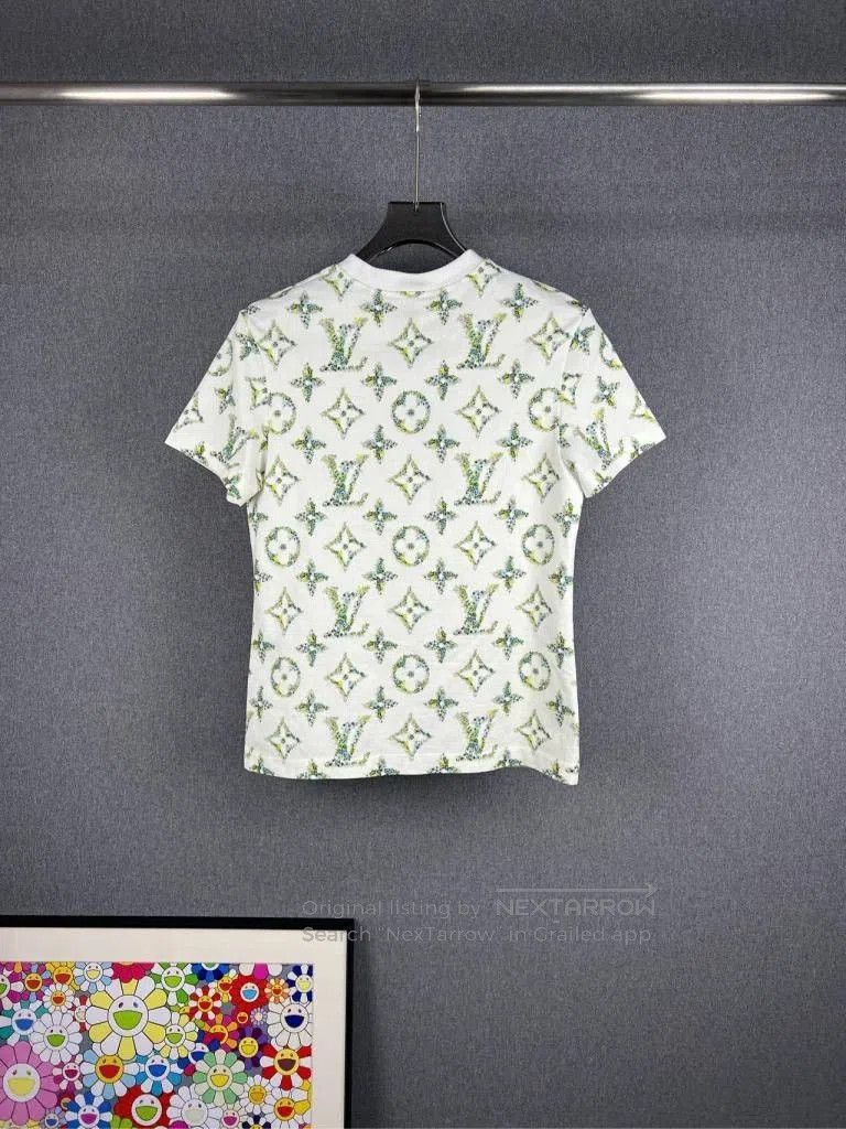 Louis Vuitton Louis Vuitton Monogram Logo Short Sleeve. Size US XS / EU 42 / 0 - 2 Thumbnail