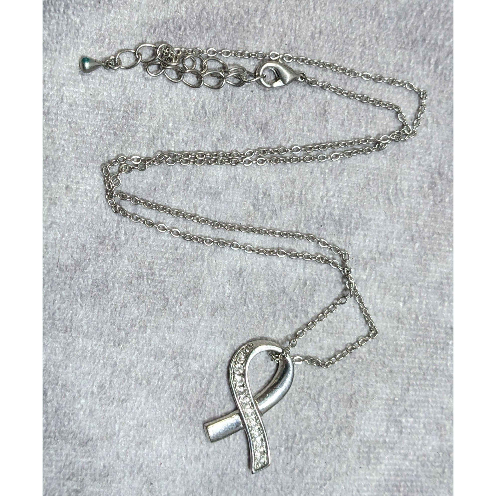 Other Elegant Ribbon Pendant Silver Tone With Rhinestone Accents Size ONE SIZE - 6 Thumbnail
