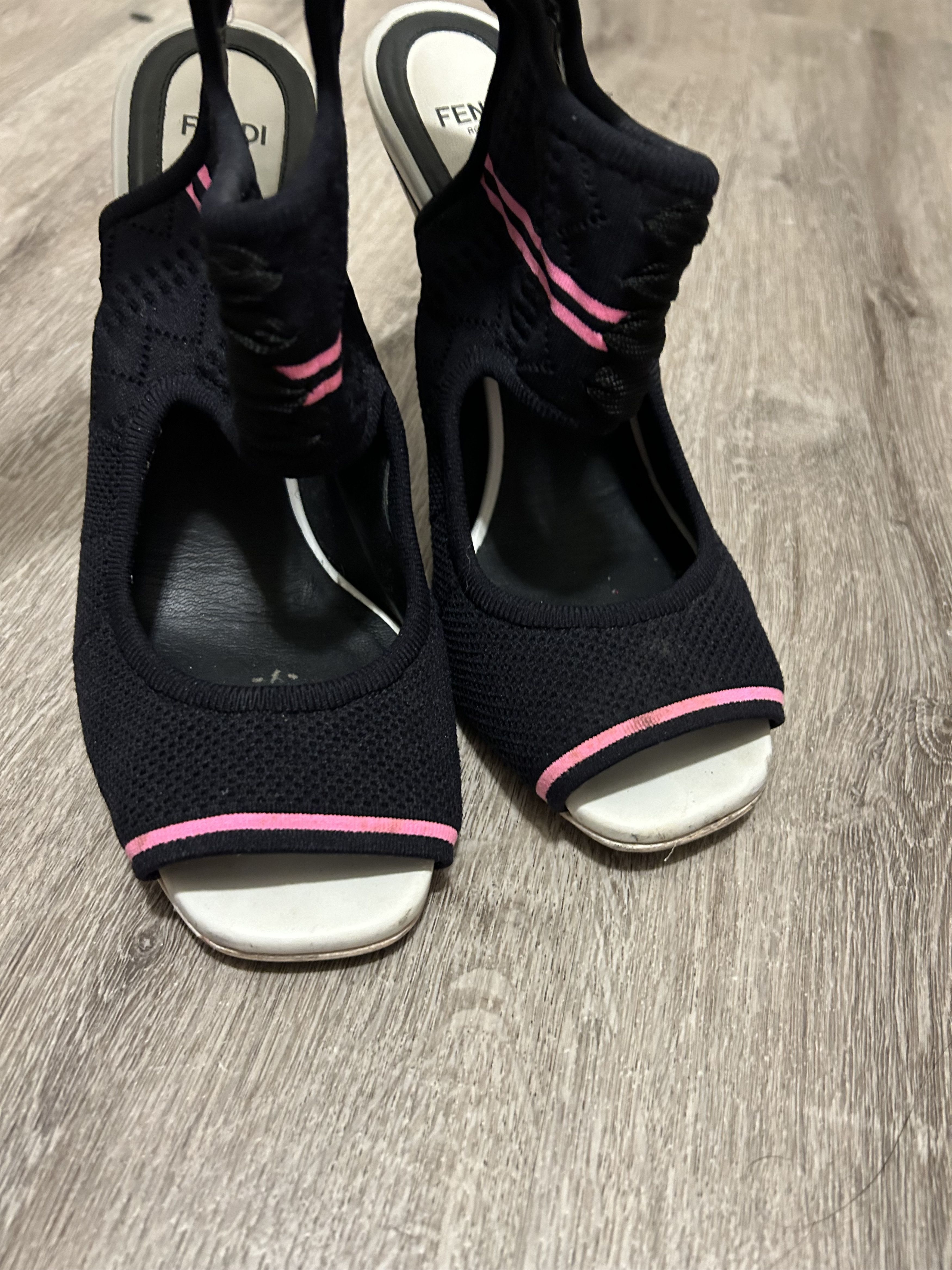 Fendi Fendi Black and Pink Sock Mules Size US 9 / IT 39 - 8 Thumbnail