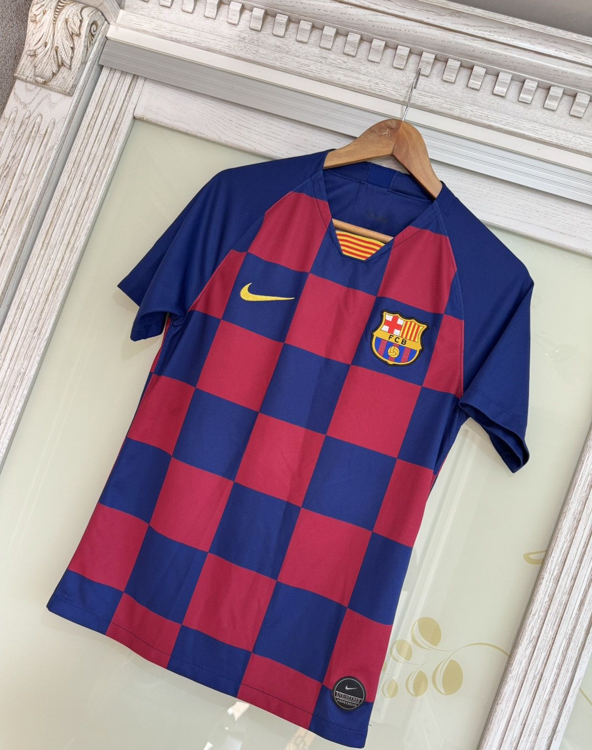 Nike Barcelona 2020-2021 Home Soccer Jersey Football Kit Shirt Size US S / EU 44-46 / 1 - 3 Thumbnail