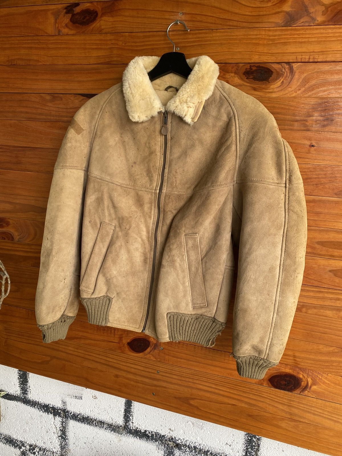 Vintage Vintage New Zealand Made Sheepskin Leather Shearling Flight Size US S / EU 44-46 / 1 - 4 Thumbnail