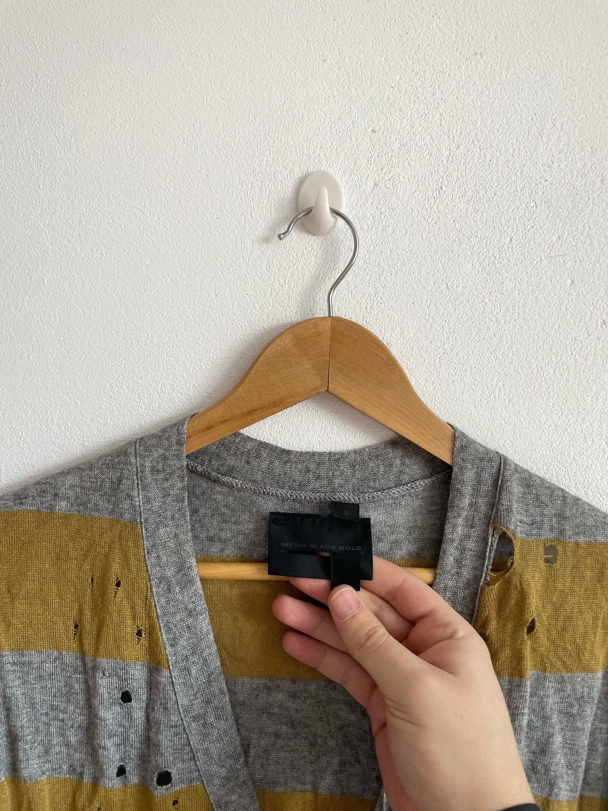 Diesel Black Gold Diesel Black Gold Distressed Assymetric Japan Cardigan Size S / US 4 / IT 40 - 5 Thumbnail