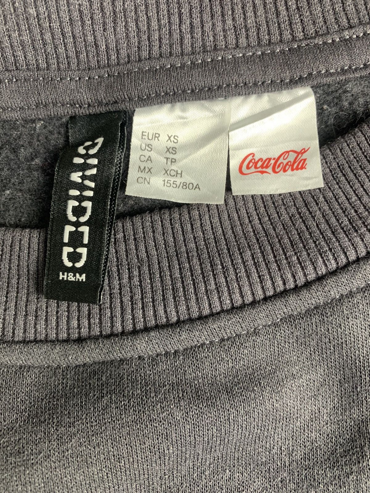 Coca Cola Coca Cola DIVIDED Clothing Streetwear Outwear Sweatshirt Size US L / EU 52-54 / 3 - 8 Thumbnail