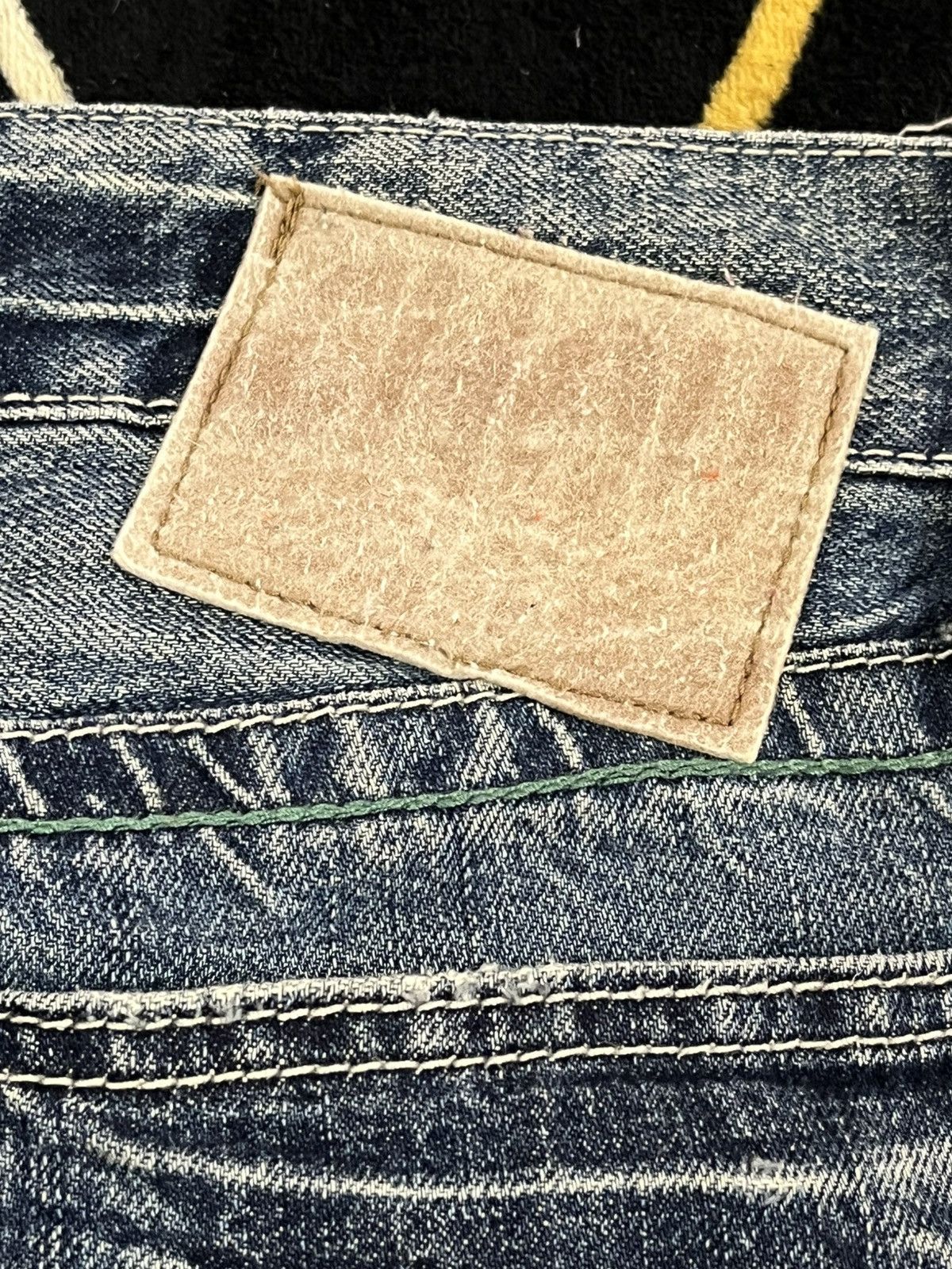 Other Vintage CHOUETTE Distressed Denim Size US 31 - 14 Thumbnail