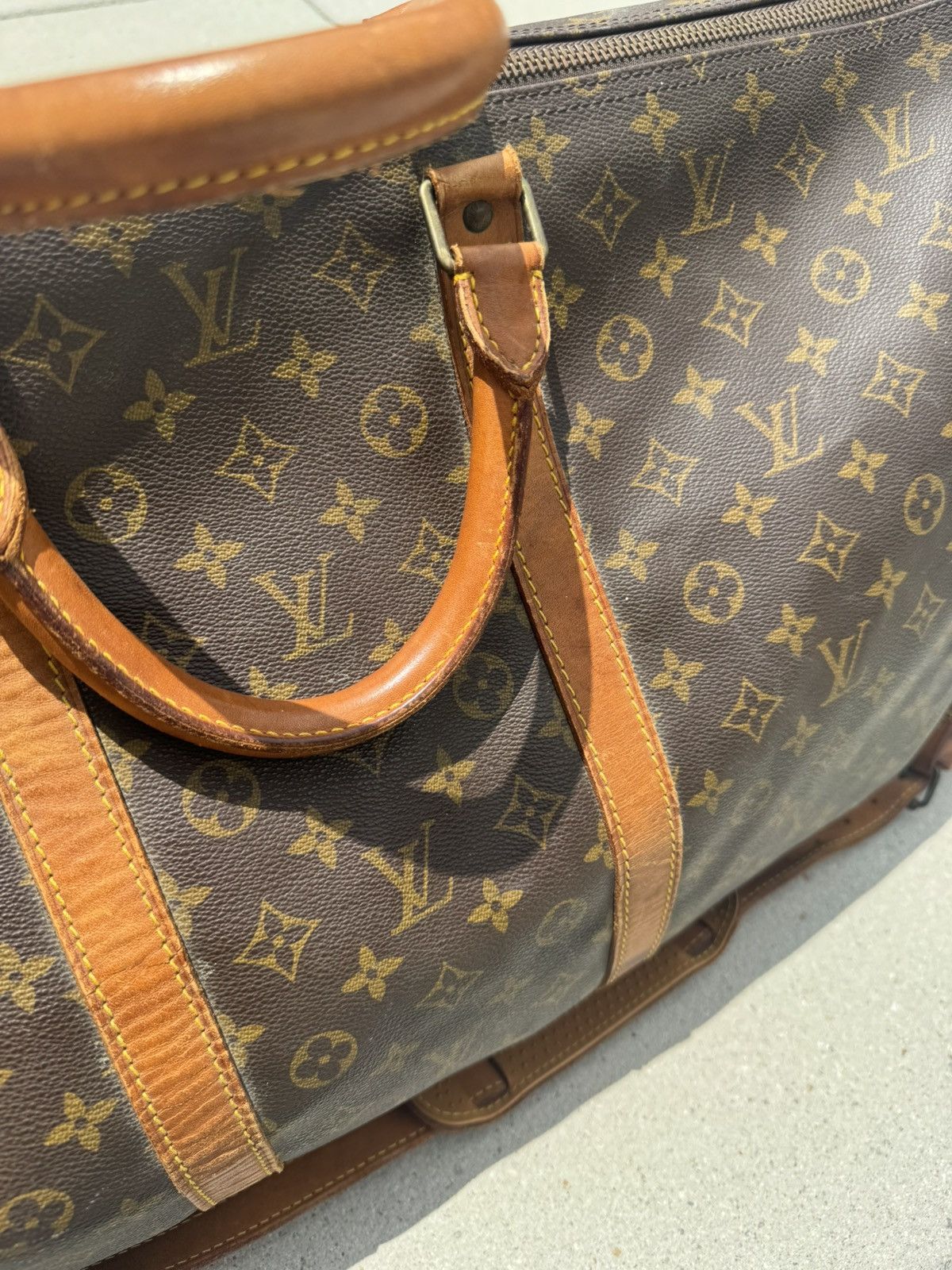 Louis Vuitton Louis Vuitton 60 Monogram Duffel Size ONE SIZE - 5 Thumbnail