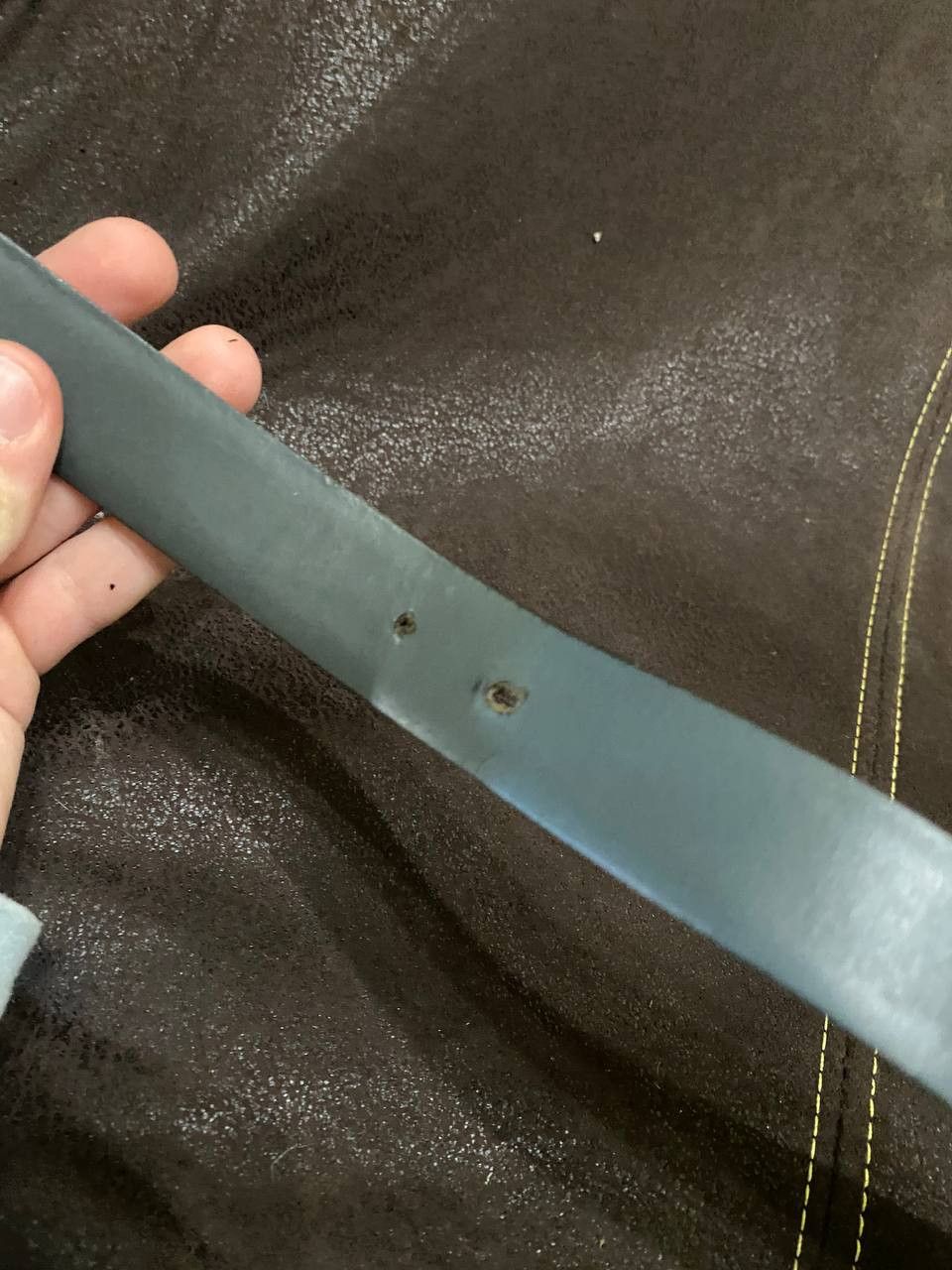 Hugo Boss black leather belt a metal buckle, possibly from Hugo Boss. Size ONE SIZE - 9 Thumbnail