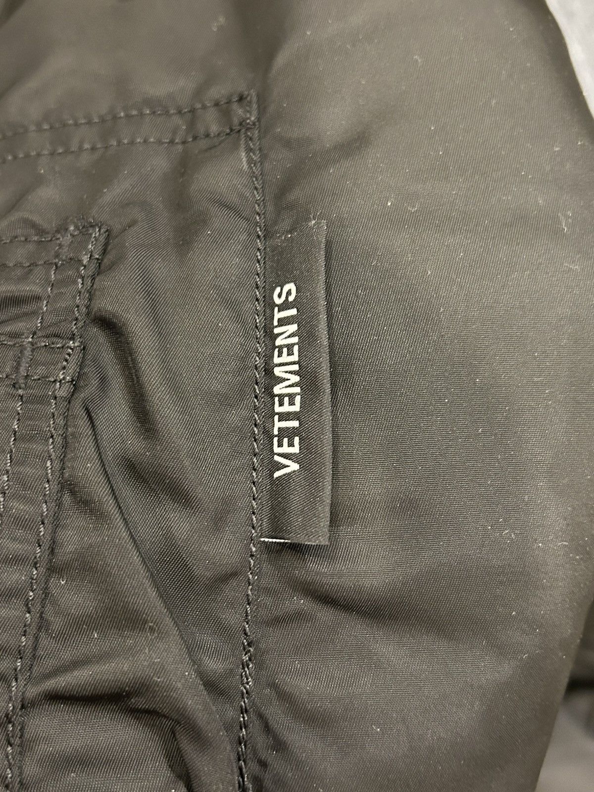 Vetements Vetements X Alpha Industries Bomber university edition Size US S / EU 44-46 / 1 - 8 Thumbnail