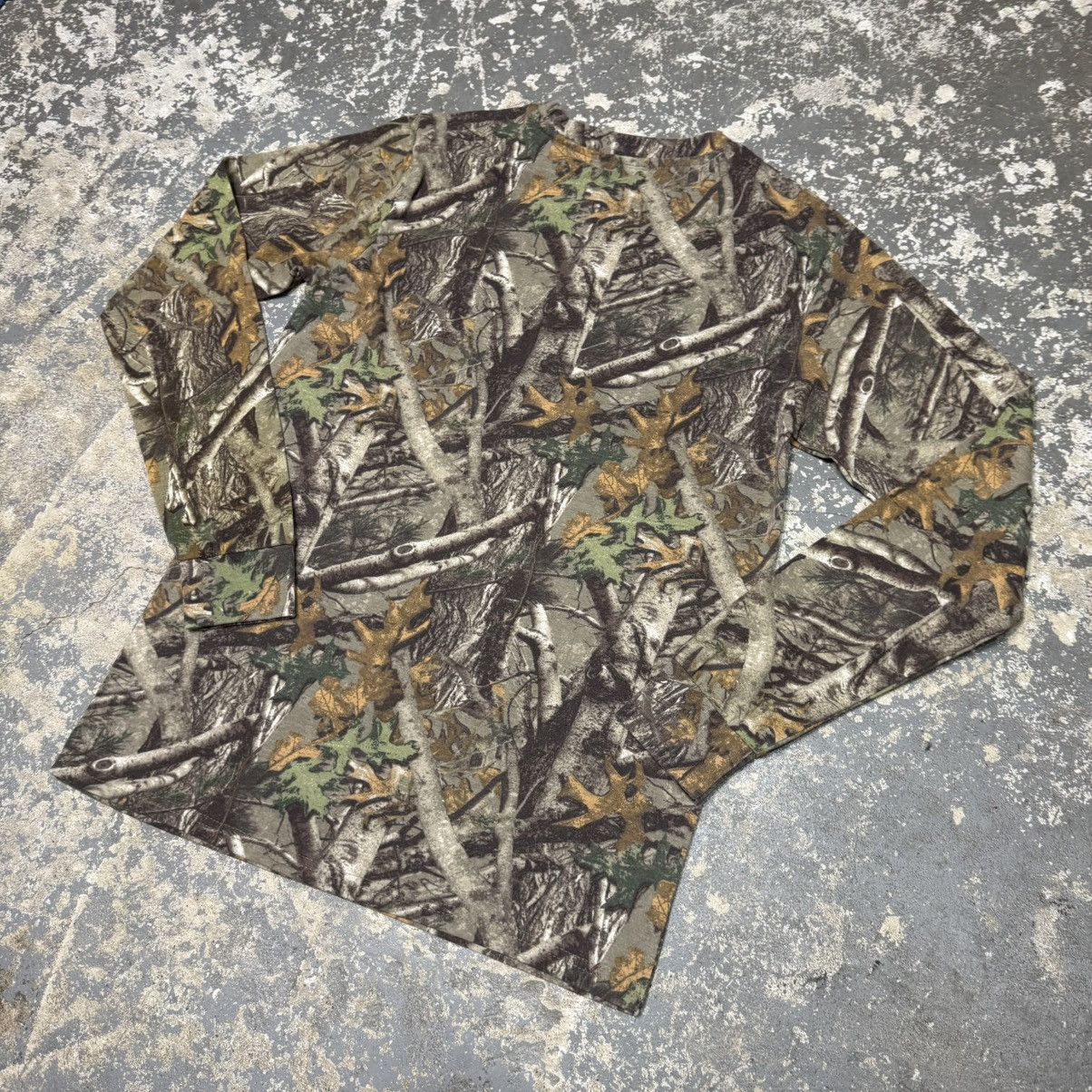 Vintage Vintage Antler Creek RealTree Camo Essential Long Sleeve Tee Size US M / EU 48-50 / 2 - 7 Thumbnail