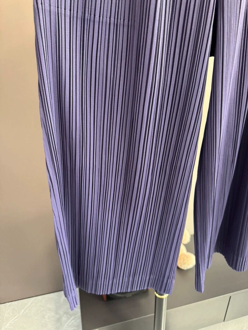 Issey Miyake Issey Miyake size:2 Blue-purple wide-leg pants Size 42" / US 20 - 2 Thumbnail