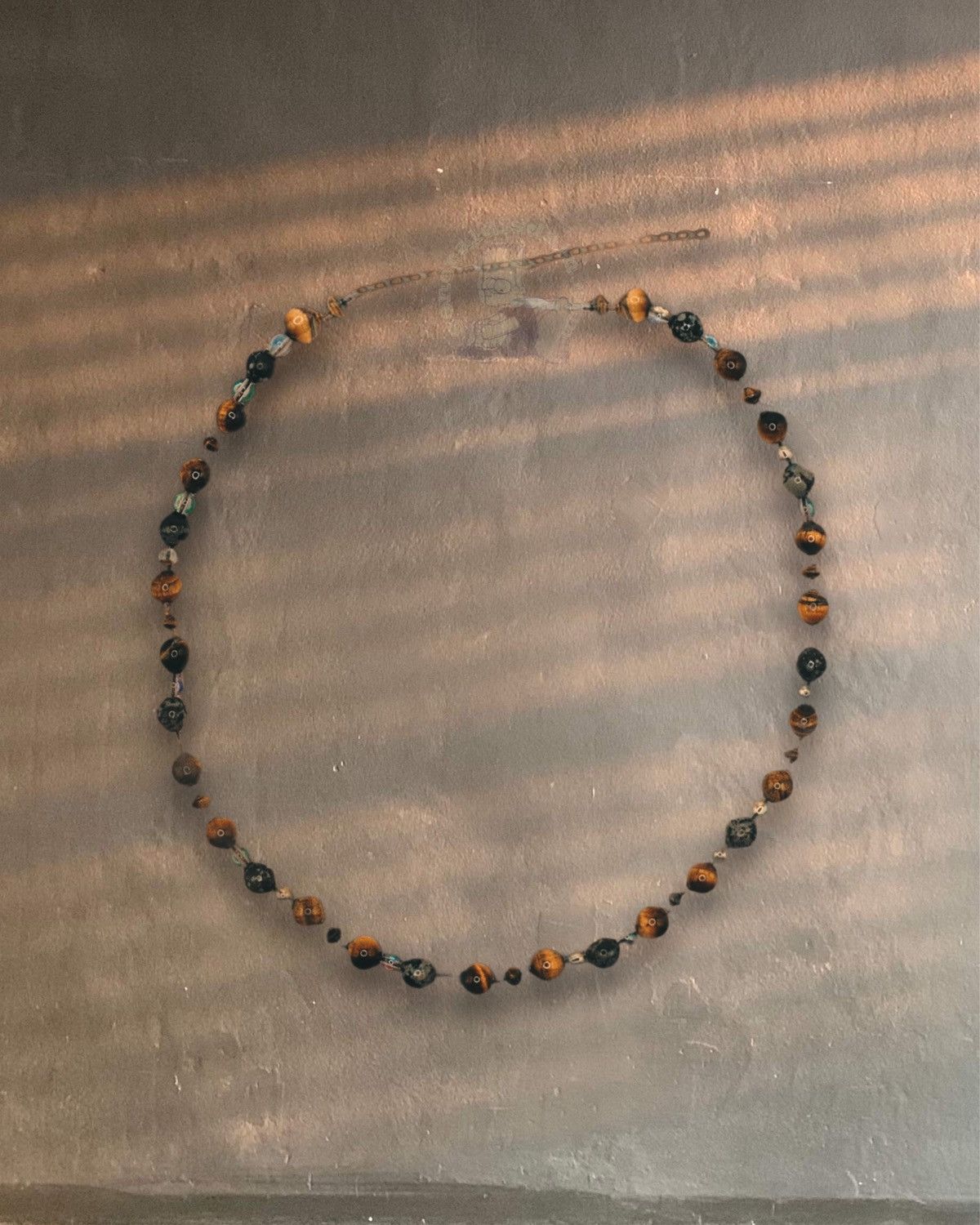 Handmade Weirdo Things Film Cooper Tiger Shadow pearl chain Necklace Size ONE SIZE - 1 Thumbnail