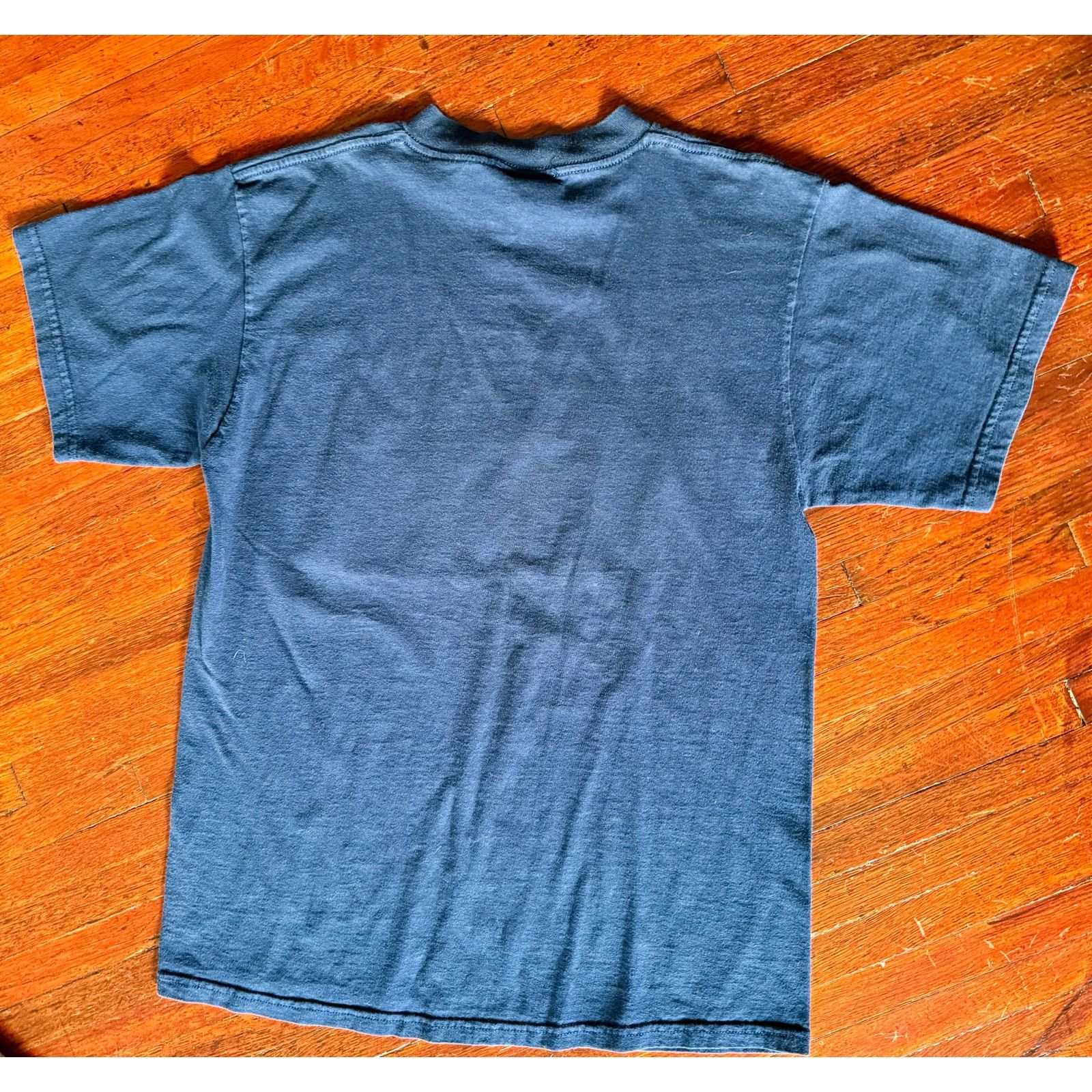 Disney Vintage Disney Pooh Blue Pink T Shirt Large Piglet Eeyore Size L / US 10 / IT 46 - 2 Thumbnail
