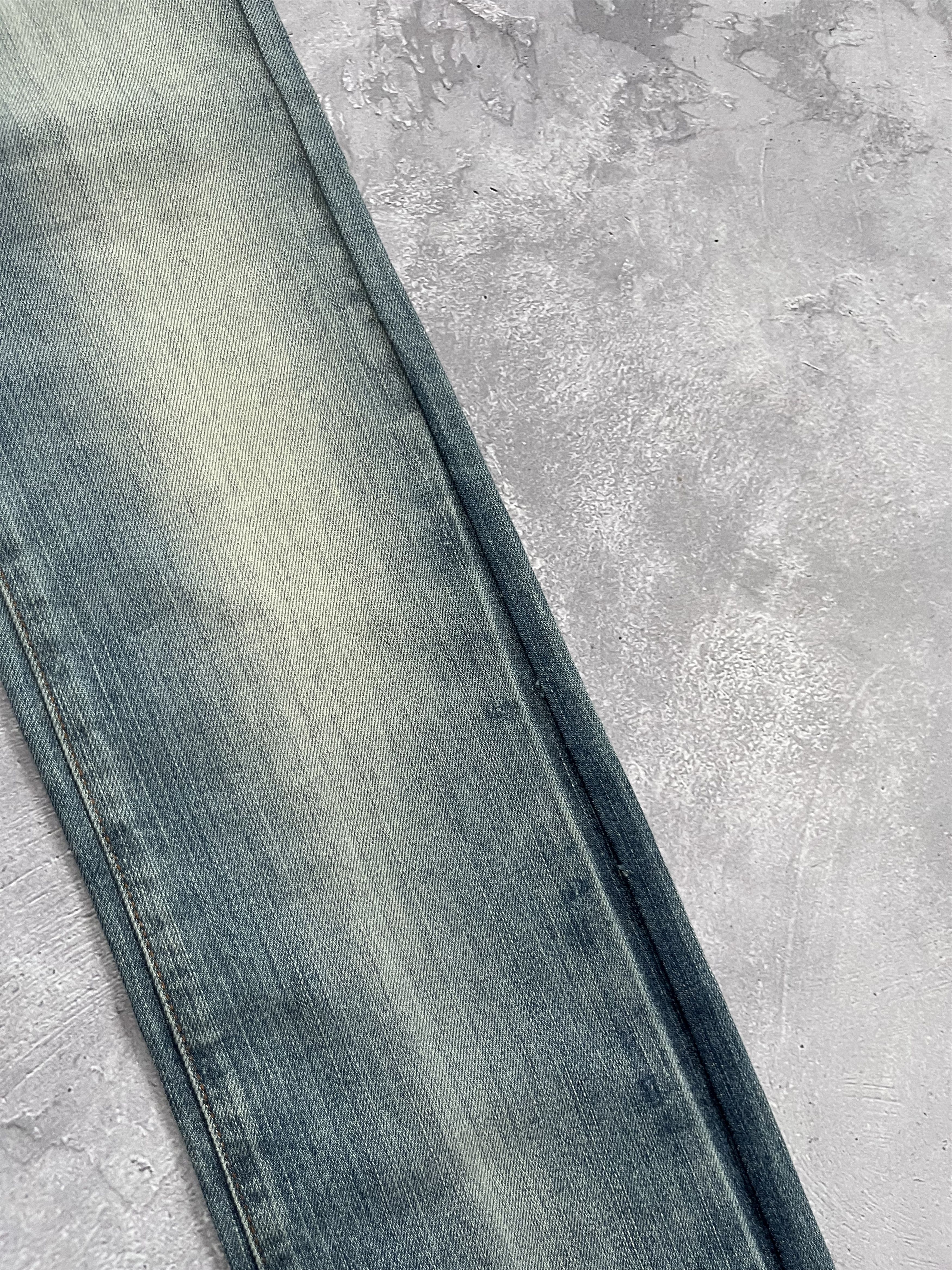 John Galliano John Galliano Buckle Back Jeans Y2K Bootcut Light Wash Size 24" / US 00 / IT 34 - 10 Thumbnail