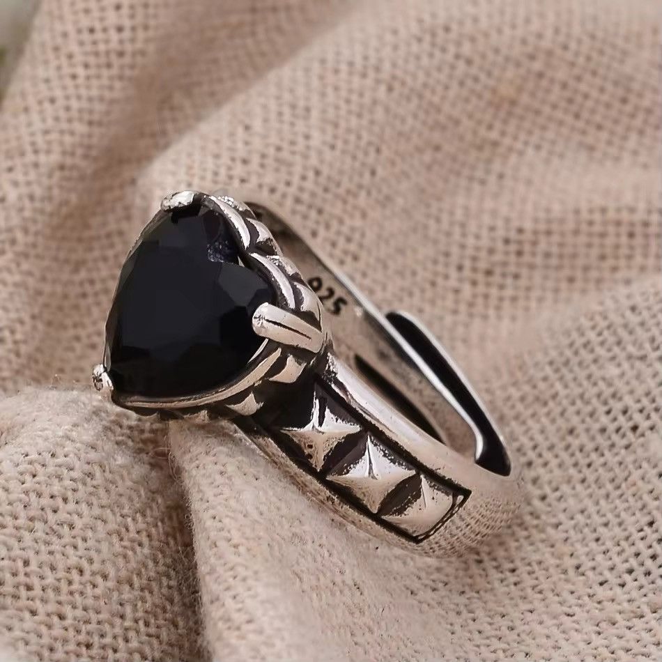 Jewelry Love Heart Crystal Ring Size ONE SIZE - 5 Thumbnail