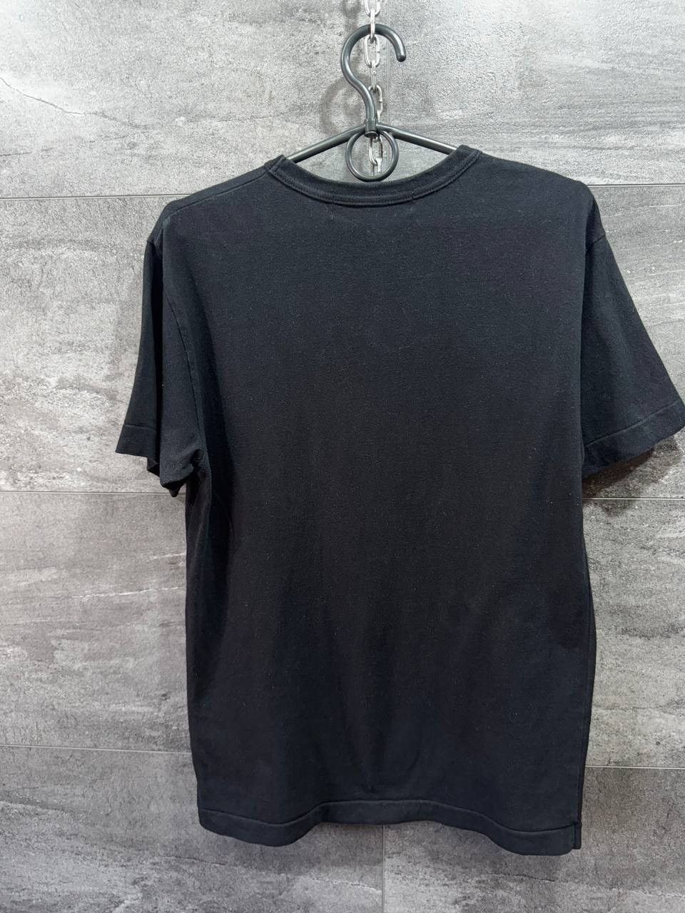 Comme des Garcons PLAY PLAY COMME des GARCONS GRAPHIC LOGO PRINT TEE Size US M / EU 48-50 / 2 - 14 Thumbnail