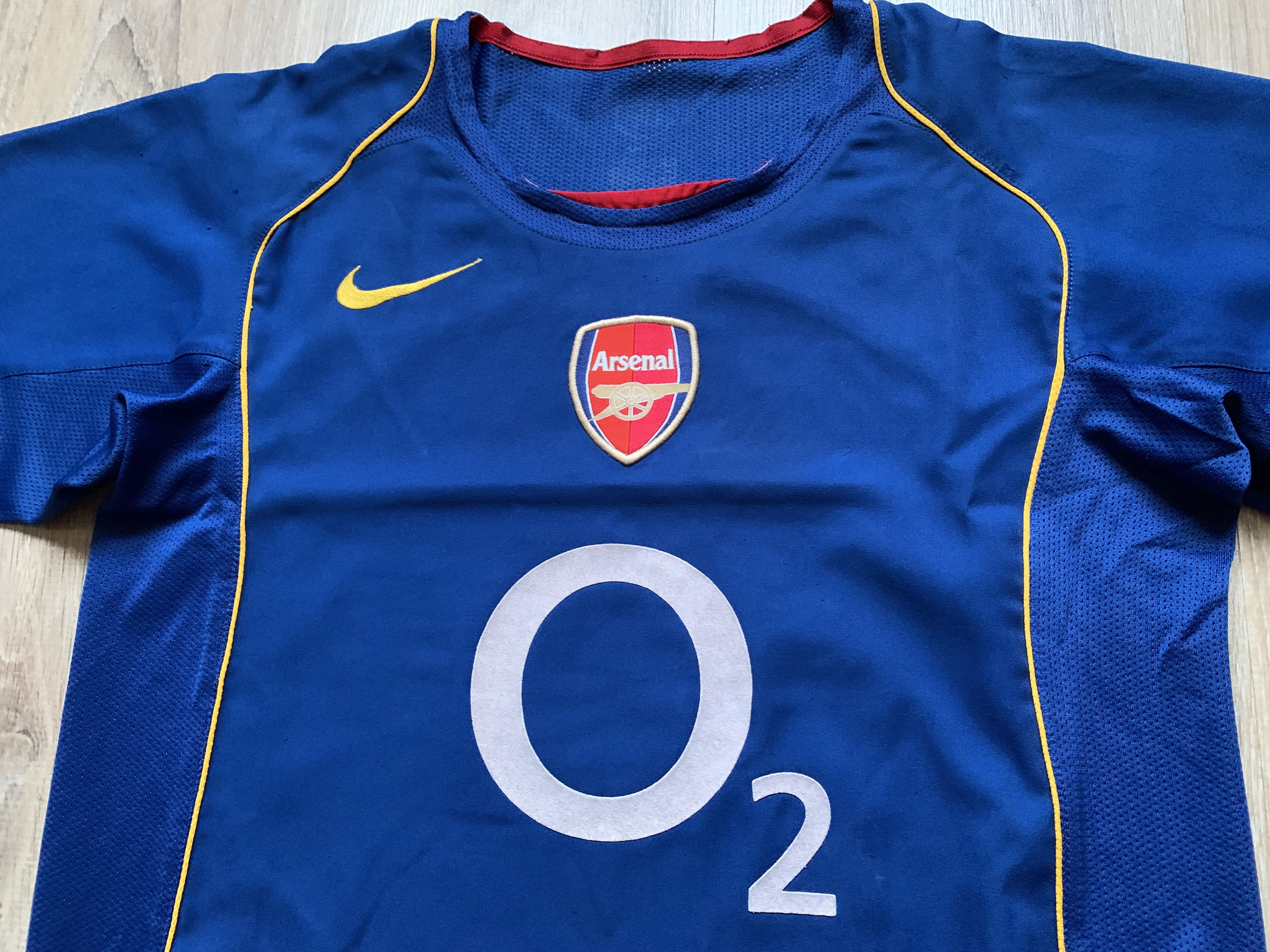 Nike × Vintage Kids Vintage Nike Arsenal Away Shirt 2004-2006 Size US XXS / EU 40 - 5 Thumbnail