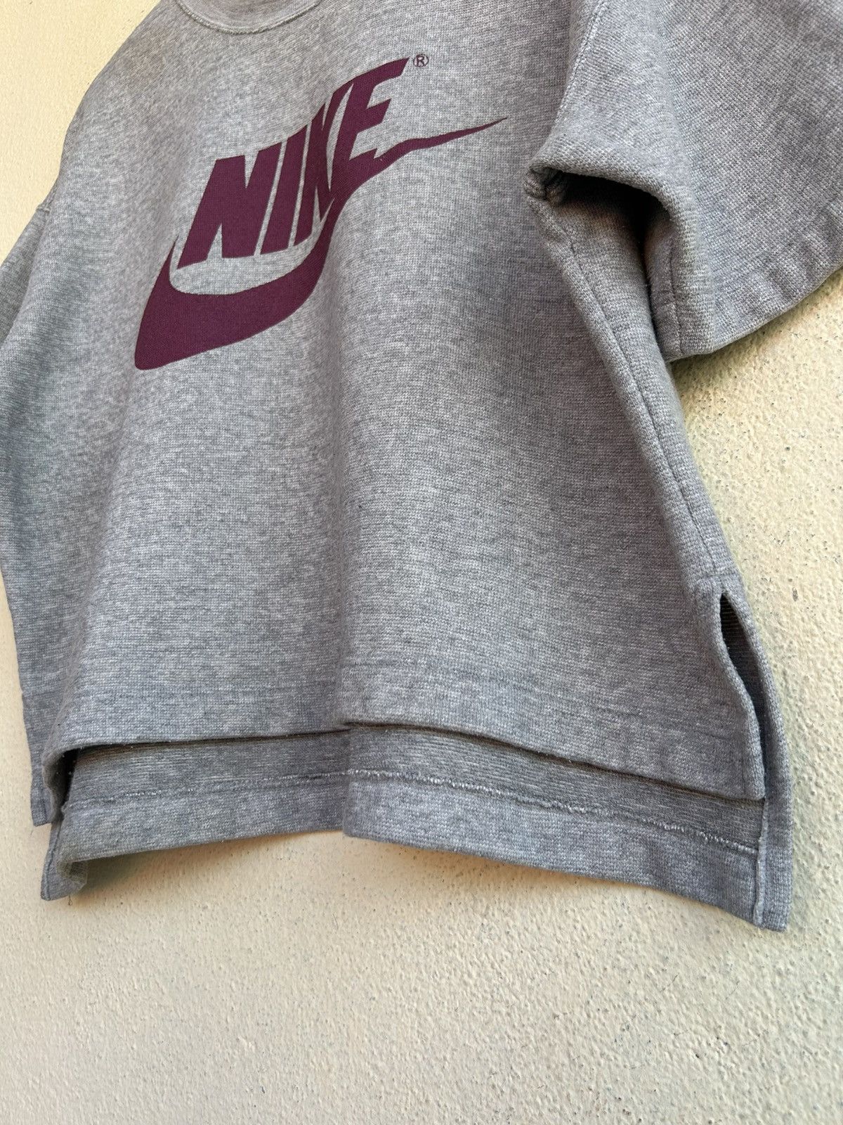 Nike × Vintage Nike Grey Tag Big Logo Cropped Short Sleeve Sweatshirt Size US L / EU 52-54 / 3 - 6 Thumbnail