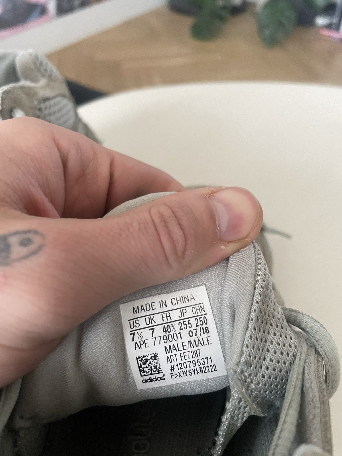 Adidas × Kanye West 2018 Adidas Yeezy 500 Salt Sneakers Yeezus Beige Kanye West Size US 7.5 / EU 40-41 - 8 Thumbnail