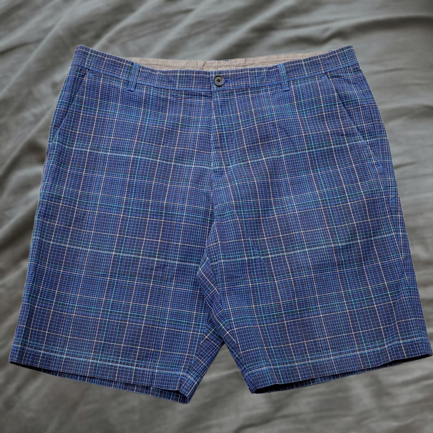 Calvin Klein Calvin Klein Mens Chino Shorts 34 Multi Plaid Flat Front Mid Rise Slash Pockets Size US 34 / EU 50 - 1 Thumbnail