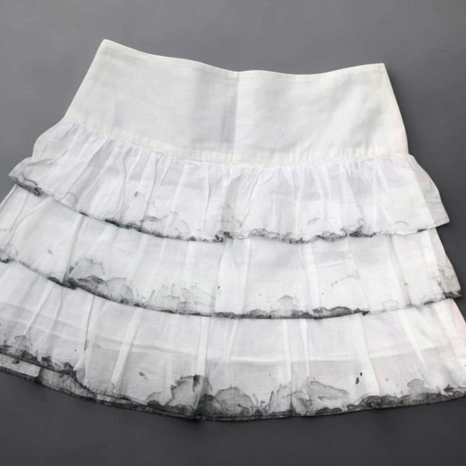 Cop Copine The Cop Copine Ruffled Skirt Size 32" / US 10 / IT 46 - 7 Thumbnail