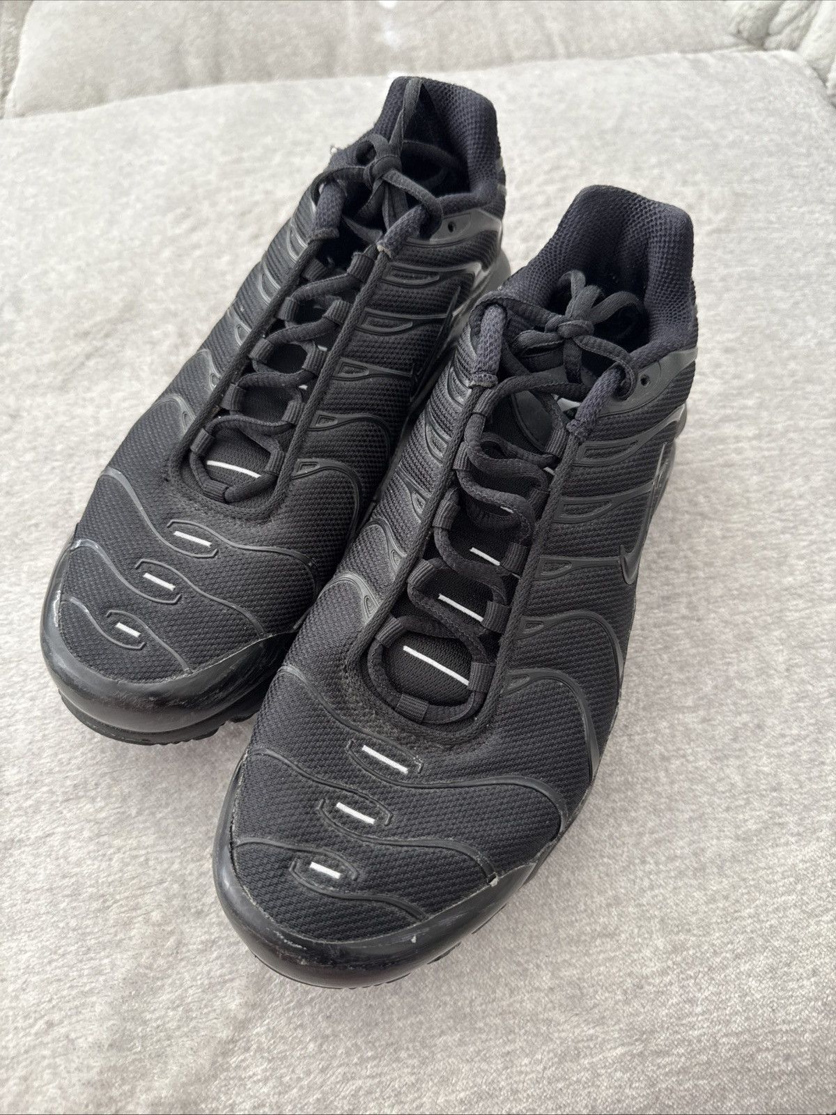 Nike Nike Air Max Plus Tn tuned air black yellow Size US 7 / EU 40 - 4 Thumbnail