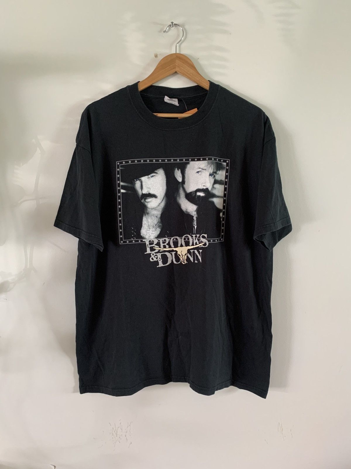Anvil Vintage Brooks & Dunn Tour Tee Size US XL / EU 56 / 4 - 1 Thumbnail