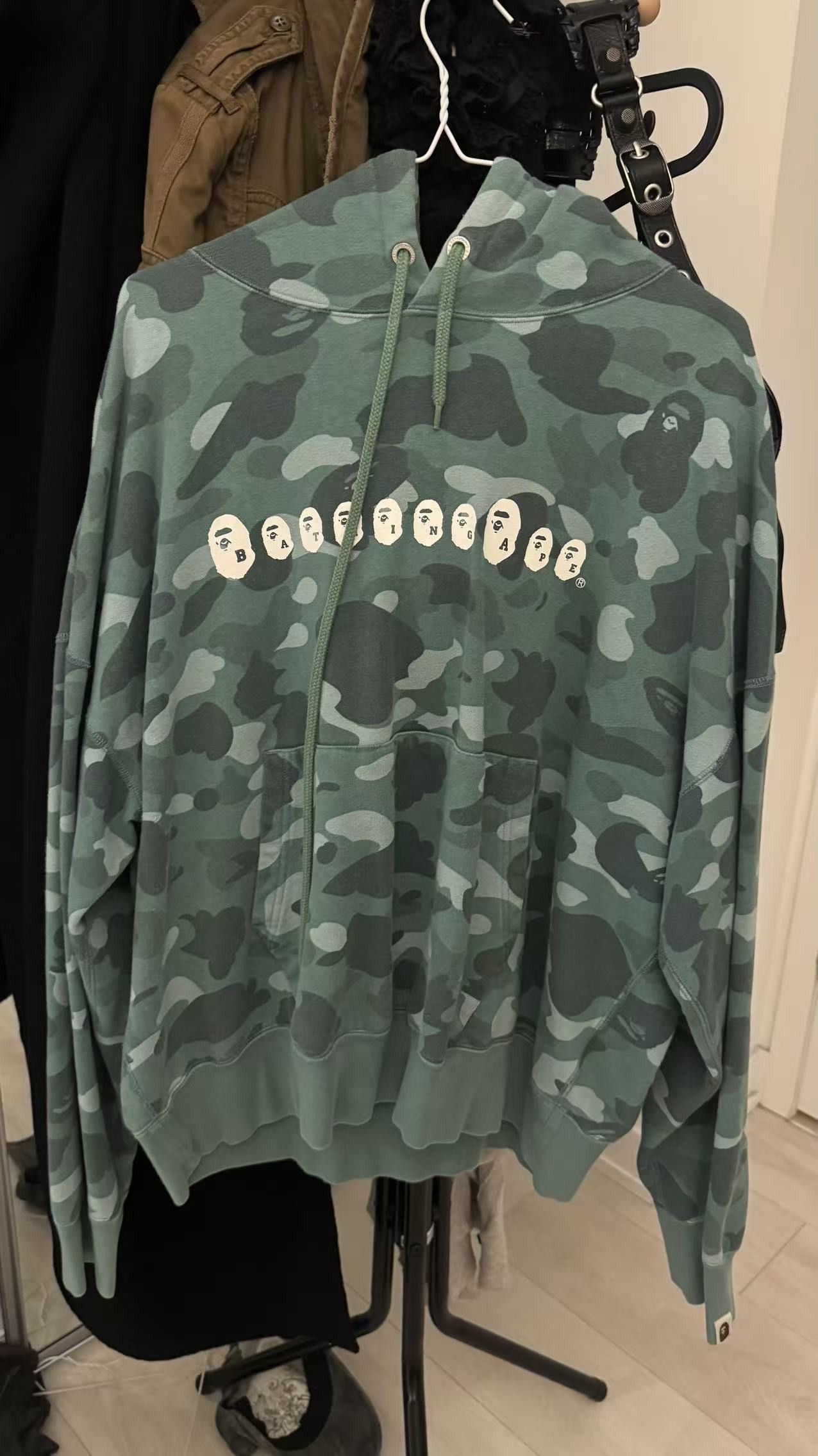 Bape Sold/BAPE hoodie green camo Size US L / EU 52-54 / 3 - 1 Thumbnail
