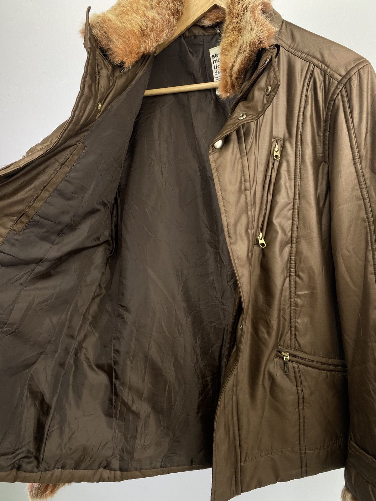 Japanese Brand 2000’s semanticdesign Fur Trimmed Collar Nylon Jacket Size US L / EU 52-54 / 3 - 9 Thumbnail