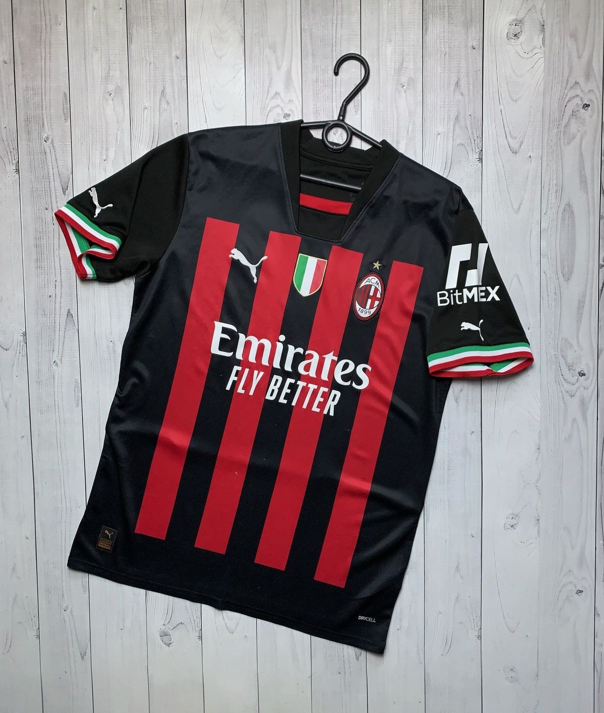 Puma × Vintage Vintage AC Milan soccer jersey size M puma Joshua rare Size US M / EU 48-50 / 2 - 1 Thumbnail