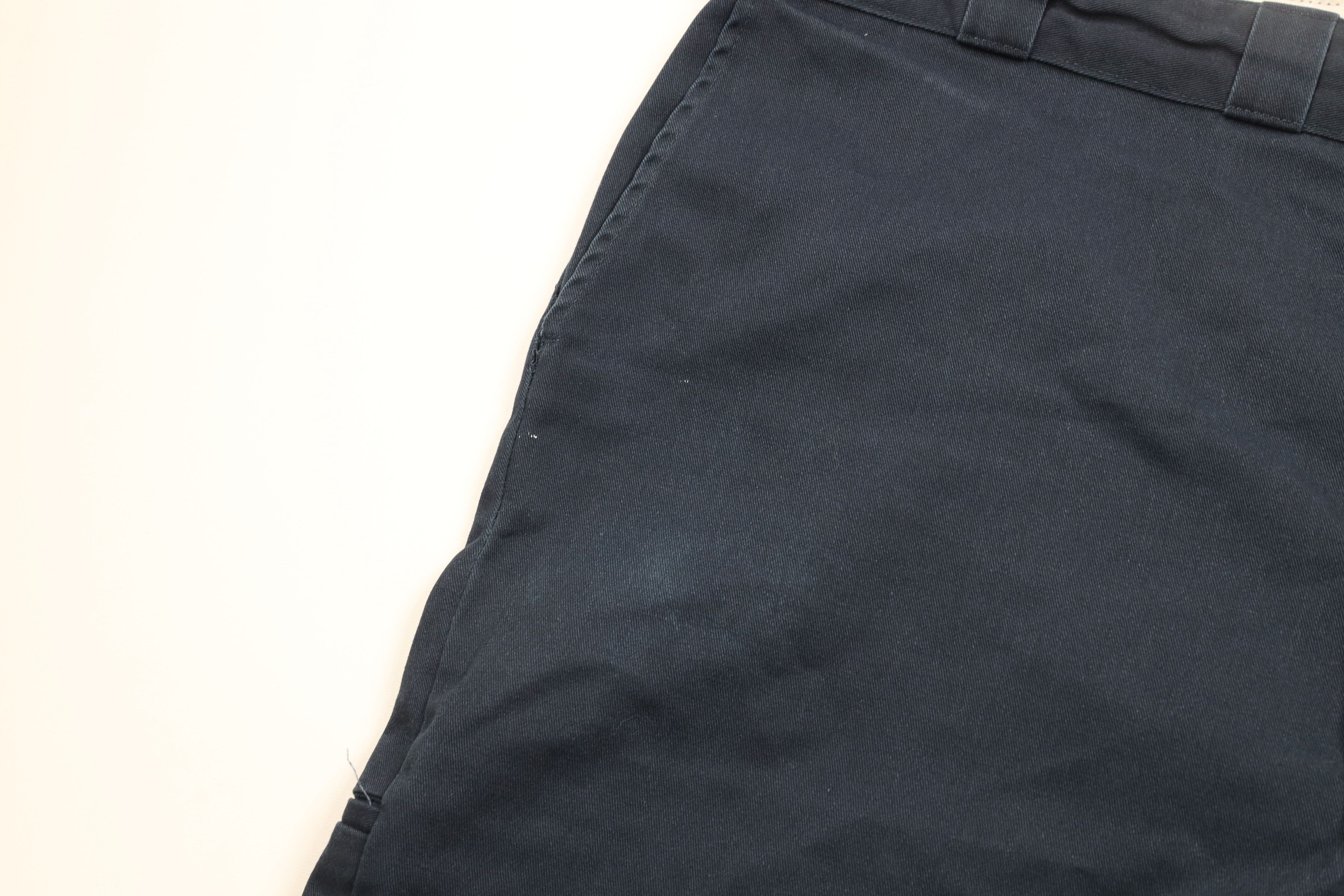 Dickies × Vintage Vintage Dickies Spell Out Workwear Mechanic Shorts Navy Blue Size US 44 / EU 60 - 8 Thumbnail