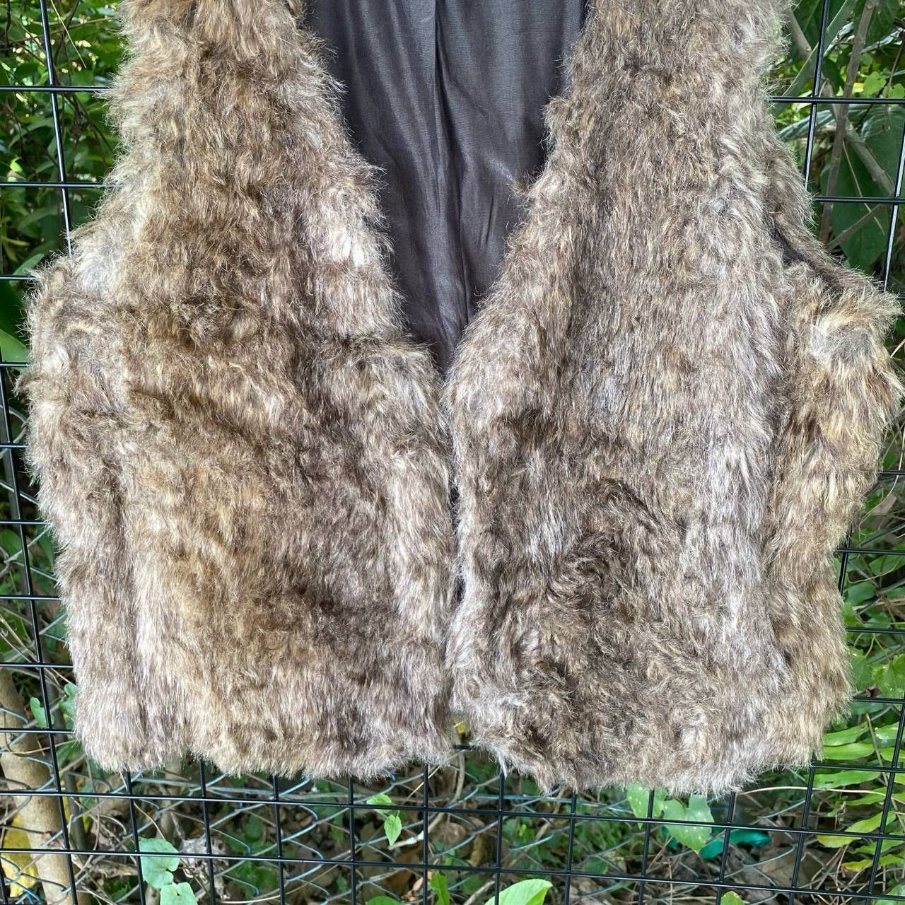 Furla × Gap × Japanese Brand Vtg Gap Fluffy Faux Fur Vest Size US S / EU 44-46 / 1 - 3 Thumbnail
