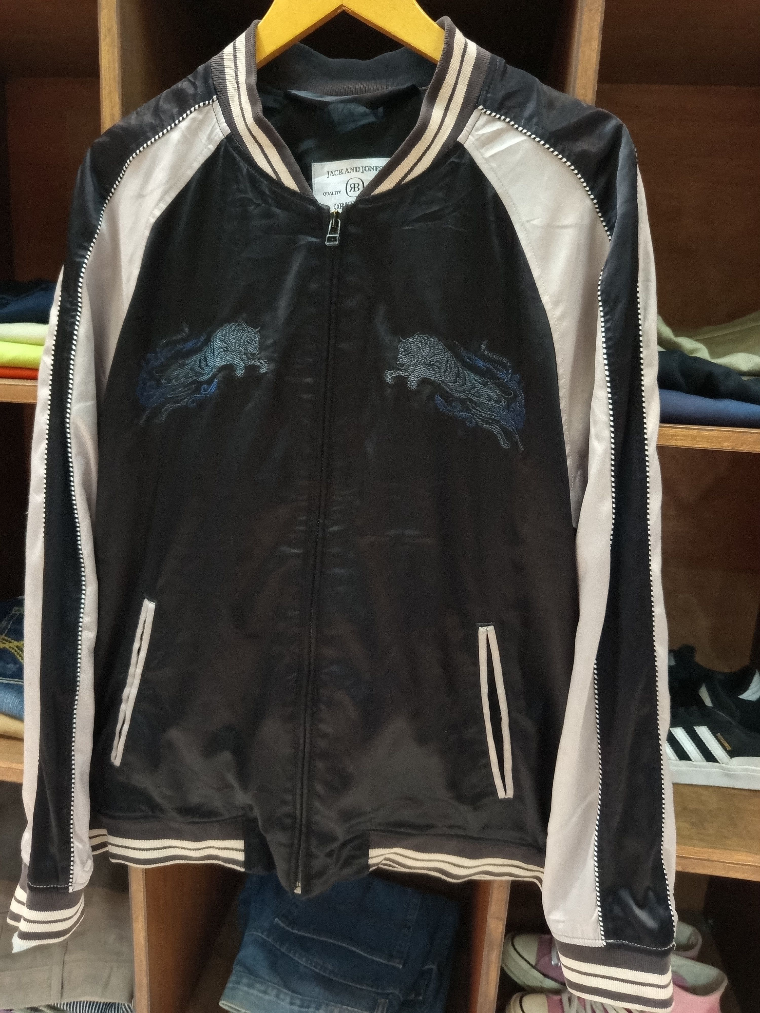 Jack & Jones Jack and Jones Souvenir Tiger Bomber Jacket Size US XL / EU 56 / 4 - 5 Thumbnail