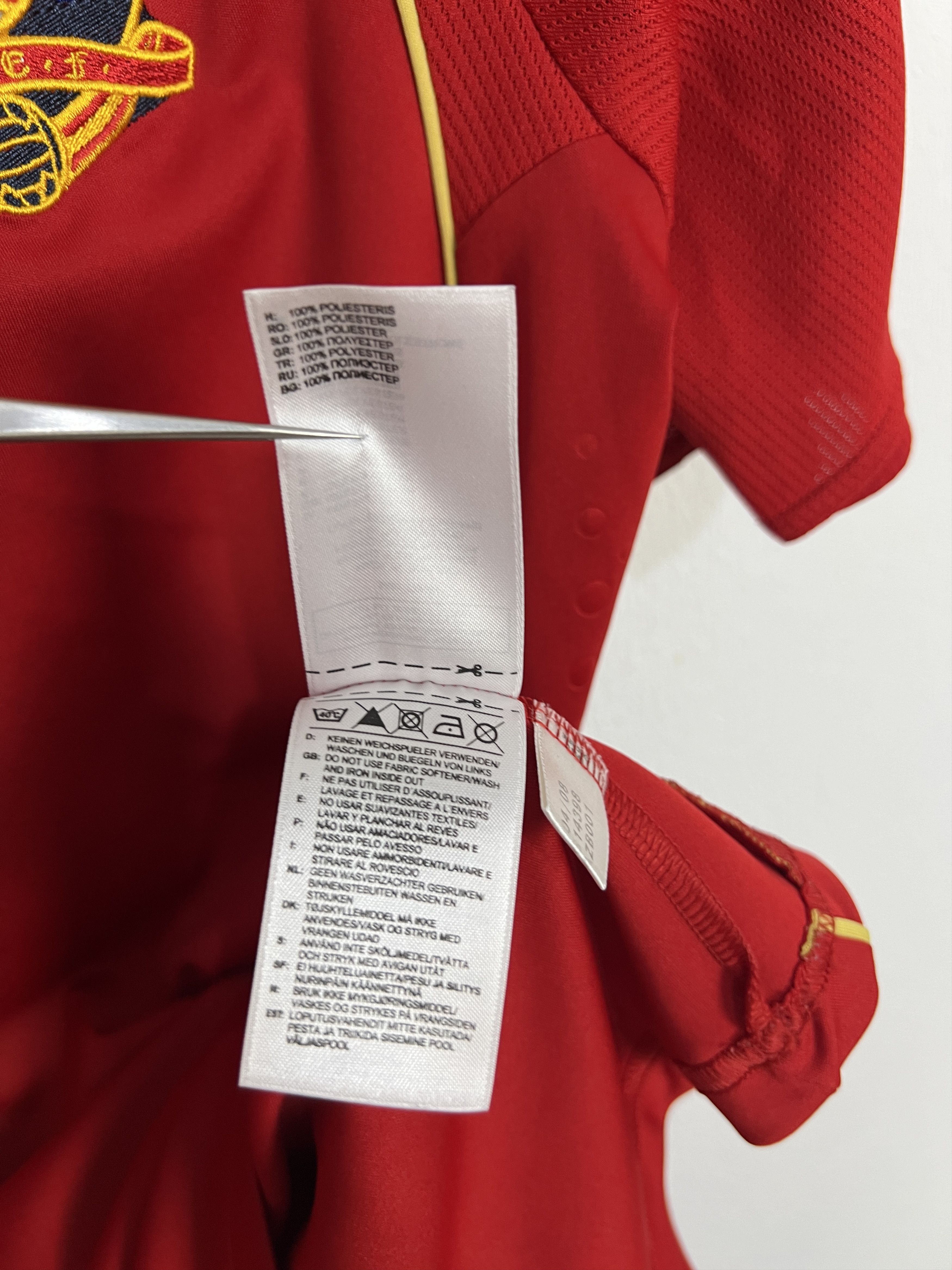 Adidas Spain Home football shirt 2008 Soccer Adidas Jersey Mens Size US L / EU 52-54 / 3 - 9 Thumbnail