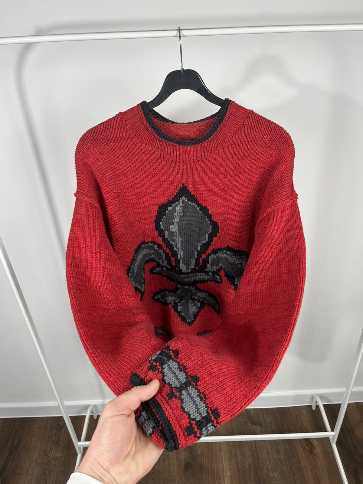JET SET Vintage Jet Set Red Knit Sweater Fleur de Lis Graphic Size 2 Size US XL / EU 56 / 4 - 7 Thumbnail