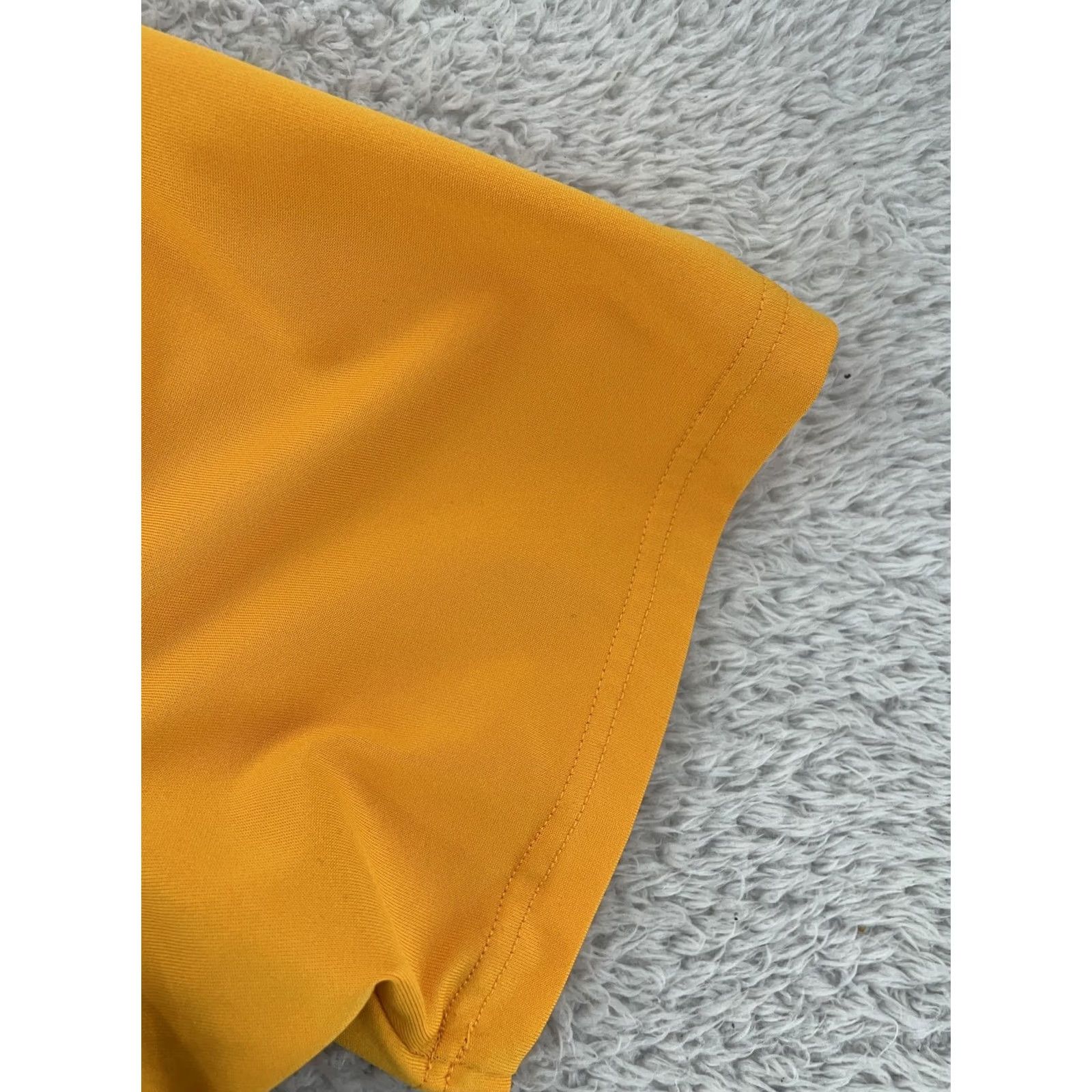 Under Armour Under Armour Polo Shirt Mens XL Colorblock Yellow Blue HeatGear Collared Shirt Size US XL / EU 56 / 4 - 5 Thumbnail