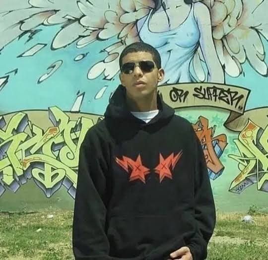 Pre-owned Bape Kaws Hoodie Sta Og A Bathing Ape Nigo Era Drake In Black