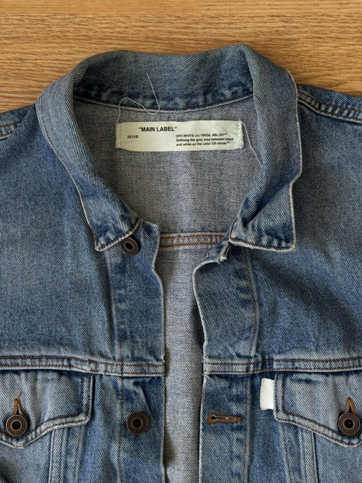 Off-White Off-White spray paint denim jacket Virgil Abloh 2017 Size US M / EU 48-50 / 2 - 2 Thumbnail