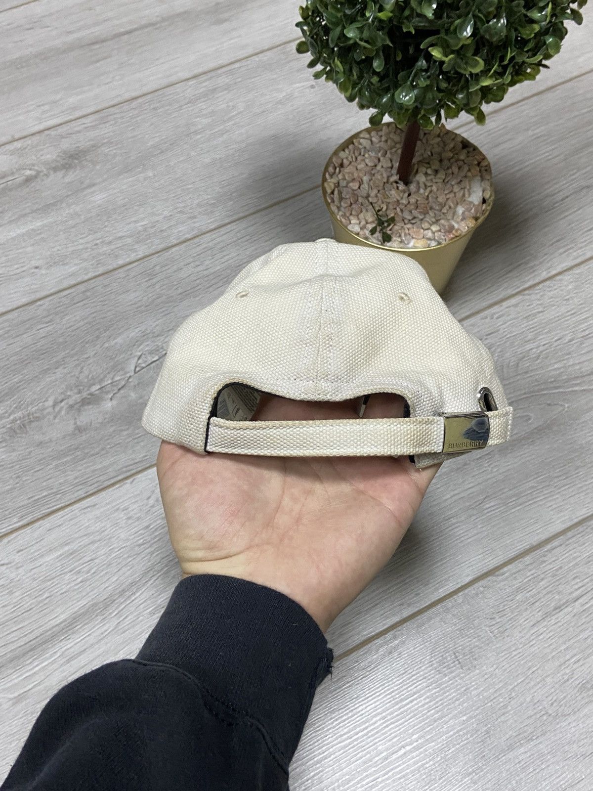 Burberry Burberry London England horseferry house vintage cap Size ONE SIZE - 9 Thumbnail