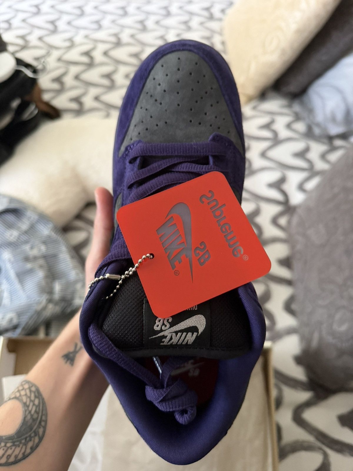 Nike × Supreme SUPREME NIKE LIMITED EU! Size US 8 / EU 41 - 11 Thumbnail