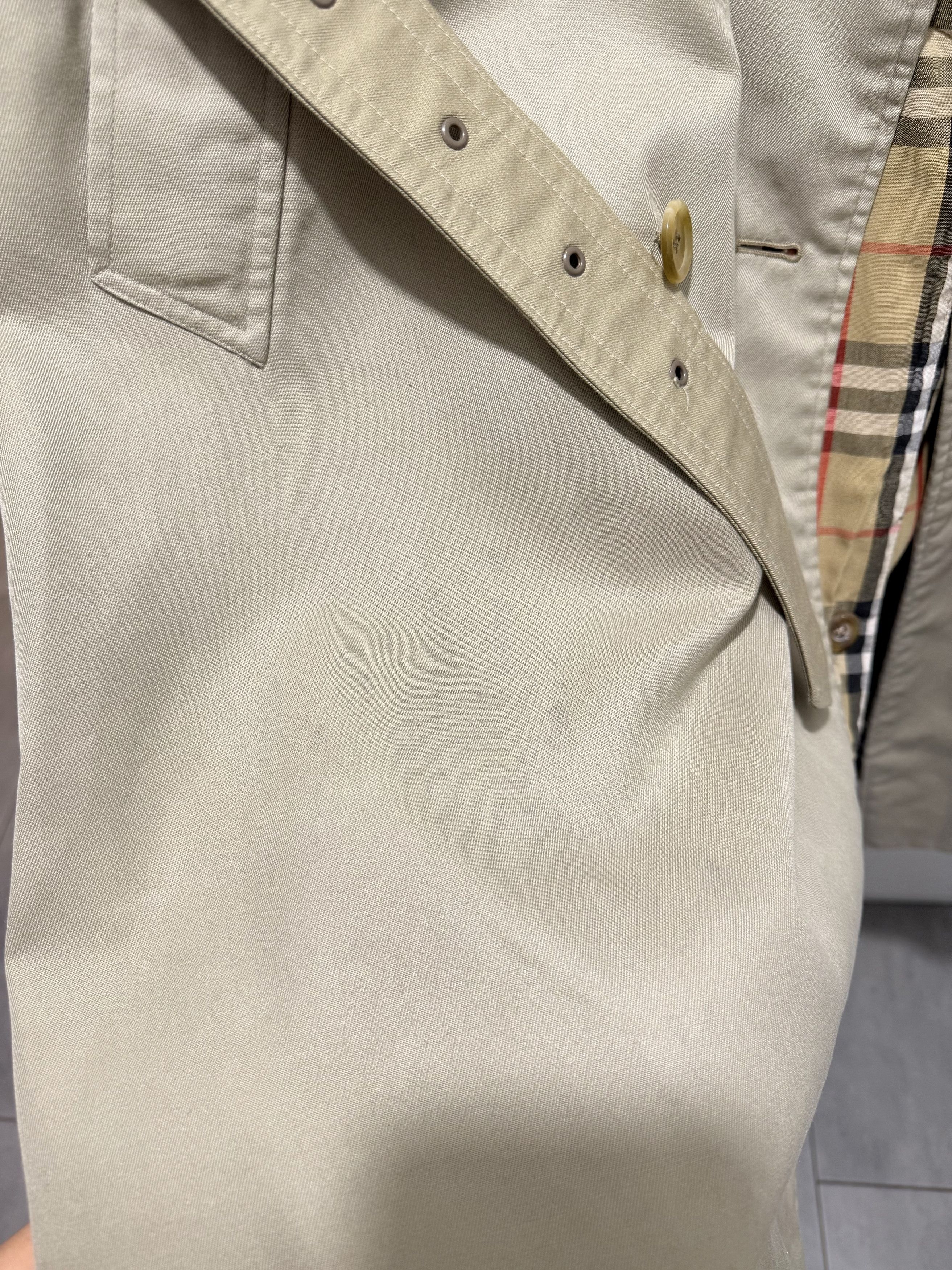 Burberry Men's Vintage Burberry Nova Check Trench Coat Jacket Size US XL / EU 56 / 4 - 6 Thumbnail