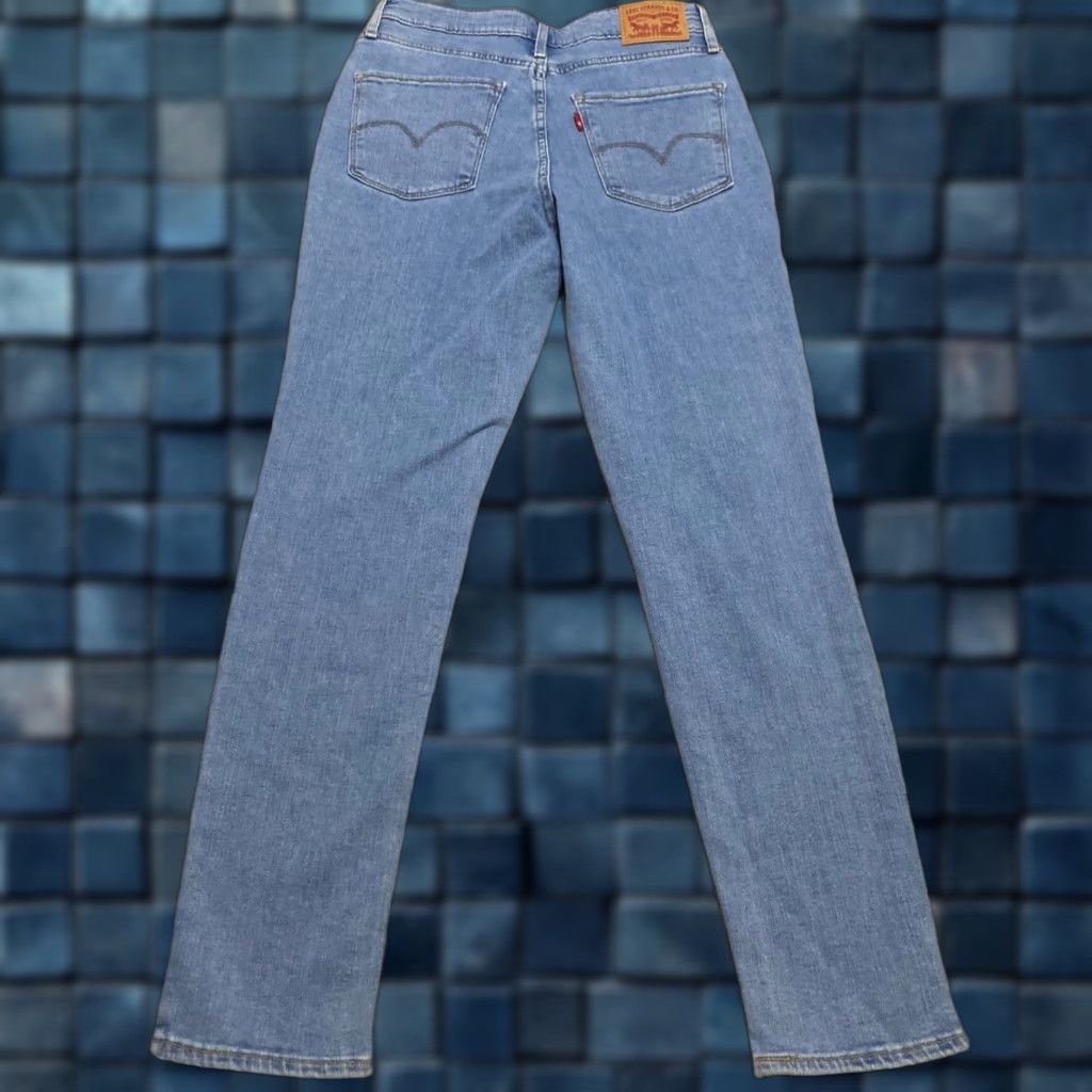 Levi's VINTAGE Levis 721 Womens Jeans 26 Blue Denim Medium Wash High Rise Skinny Distresseds Size 26" / US 2 / IT 38 - 1 Thumbnail