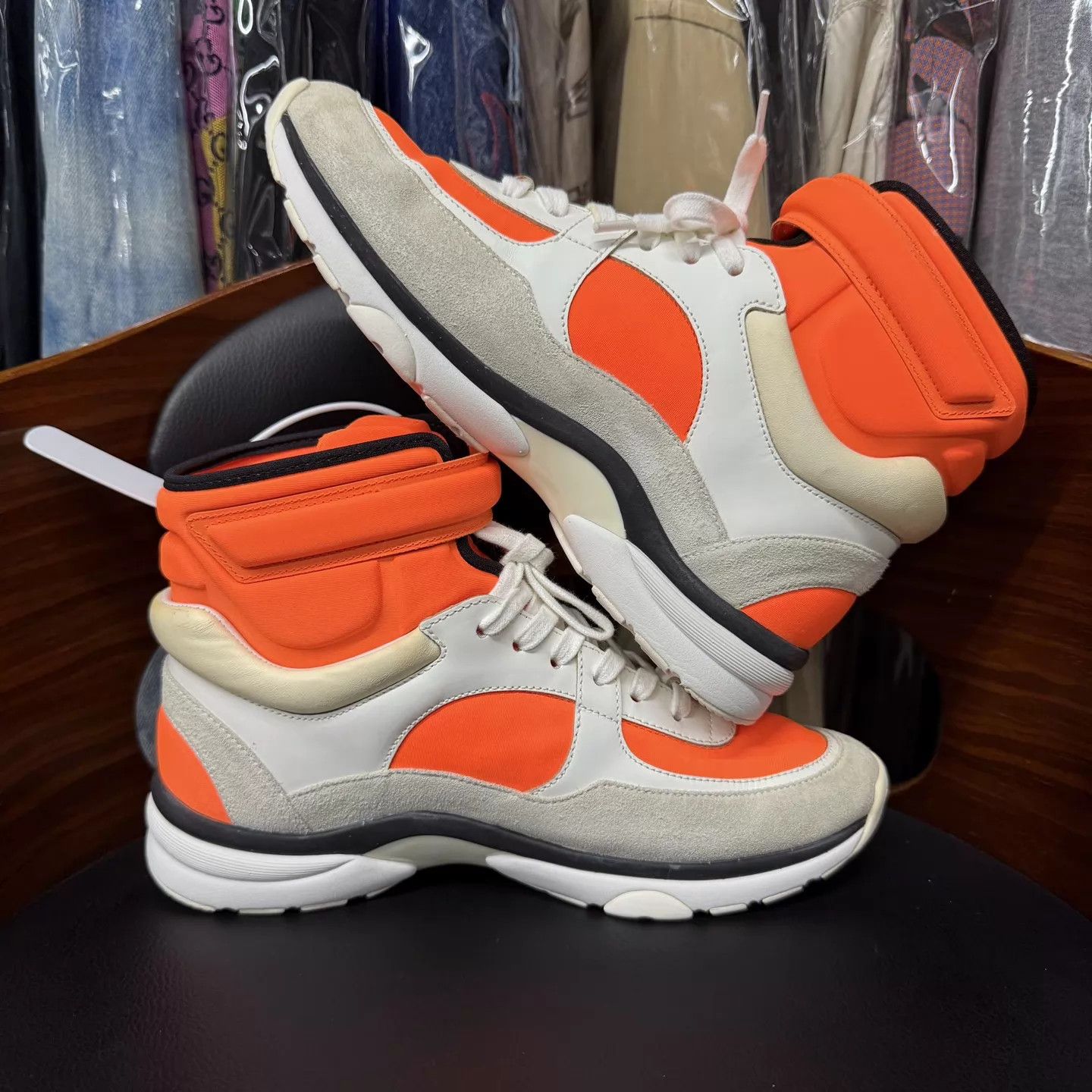 Chanel Chanel White Orange Lace-Up Sneakers 37.5 Mint Box/Receipt Size US 7 / IT 37 - 6 Thumbnail