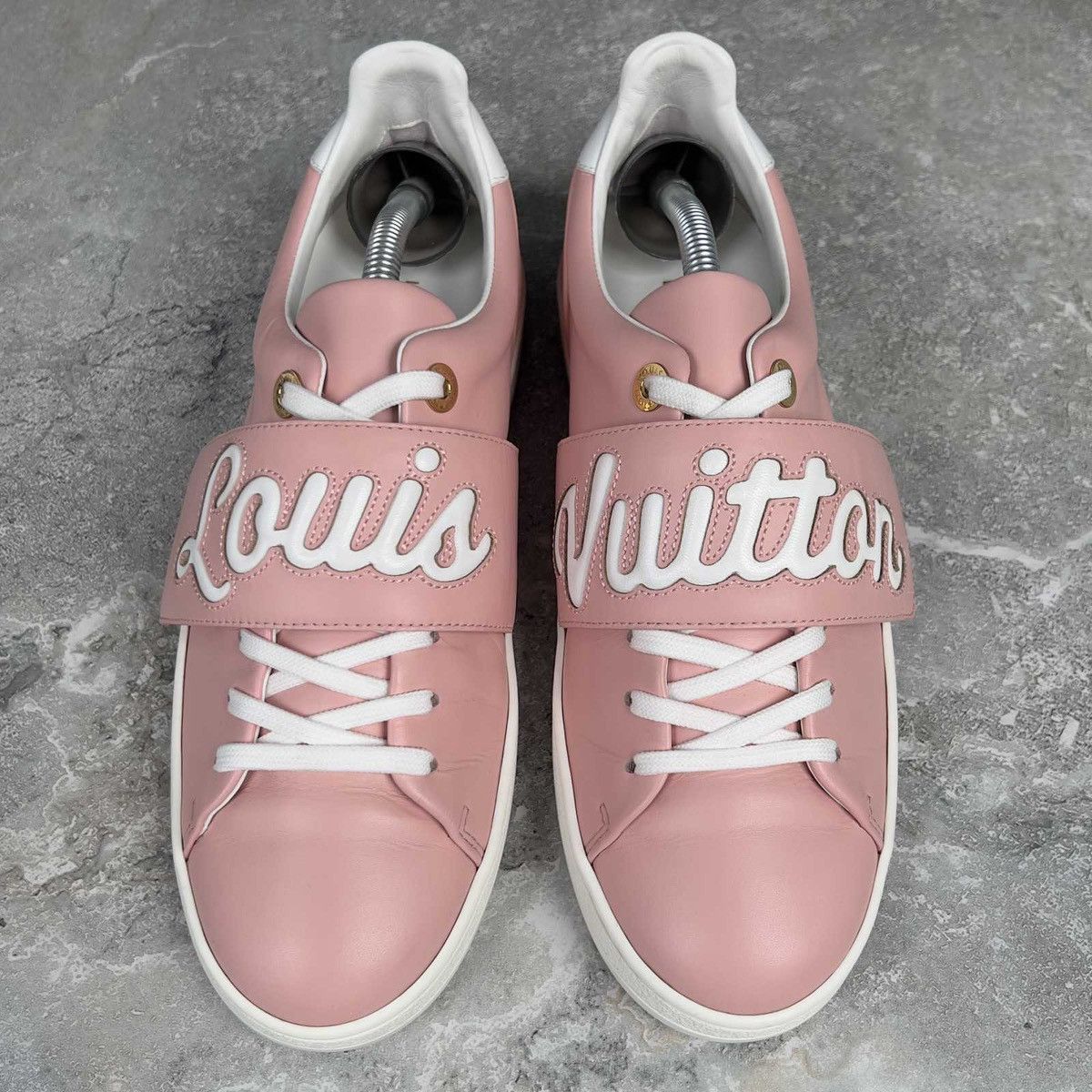 Louis Vuitton Louis Vuitton Frontrow Logo Low Sneakers Leather Size US 7.5 / IT 37.5 - 3 Thumbnail