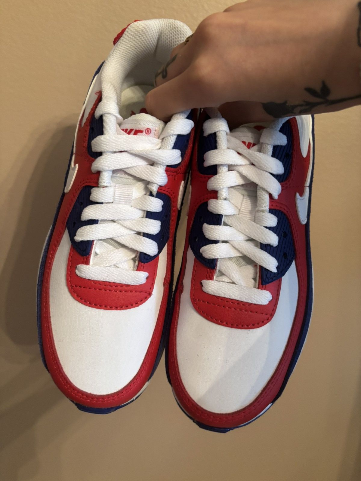Nike Air Max 90 Leather GS ‘USA 2020’ Size US 5.5 / IT 35.5 - 3 Thumbnail