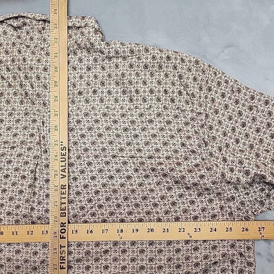 Vintage VINTAGE Knightsbridge Shirt Mens XL Beige Brown Geometric Rayon Button Front Dressy VTG Size US XL / EU 56 / 4 - 5 Thumbnail