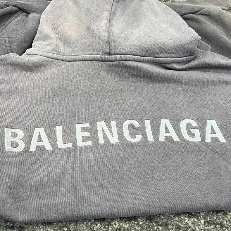 Balenciaga Balenciaga Distressed Gradient Embroidered Hoodie. Size US M / EU 48-50 / 2 - 5 Thumbnail