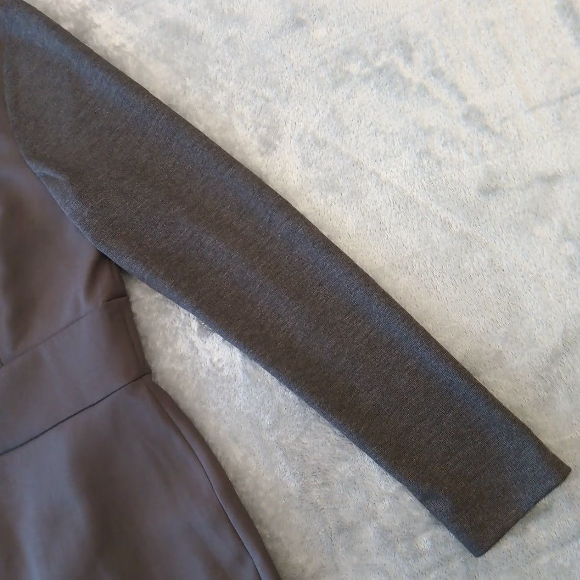 Vintage The Limited Dress Pencil Dress Womens Regular Knee Length Gray Long Sleeve Lined Size 6 Size M / US 6-8 / IT 42-44 - 3 Thumbnail