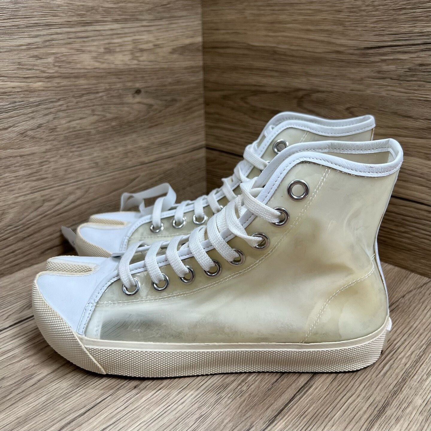 Maison Margiela Maison Margiela Clear Hitop Sneakers us_5 Women Size US 5 / IT 35 - 1 Thumbnail